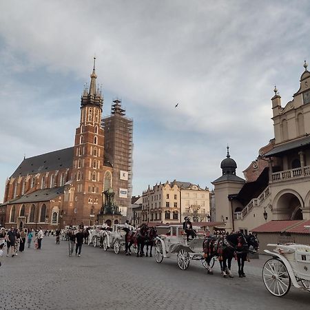 Cracowapart Loft Gertruda Krakow Luaran gambar